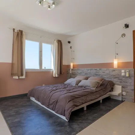 Country house Barbouillet -village De Joyeuse
